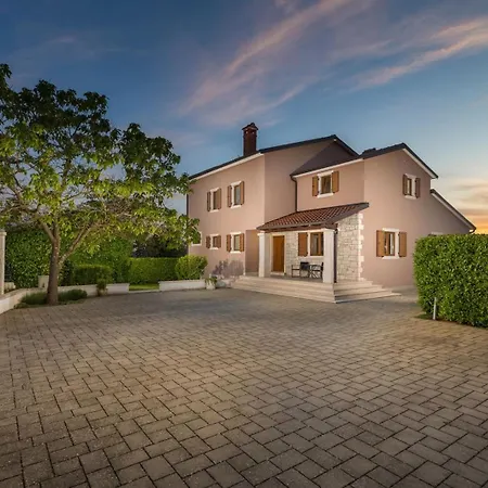 Anastasia By Villsy - With Private Pool, Foosball And Pikado Sveti Petar u Sumi